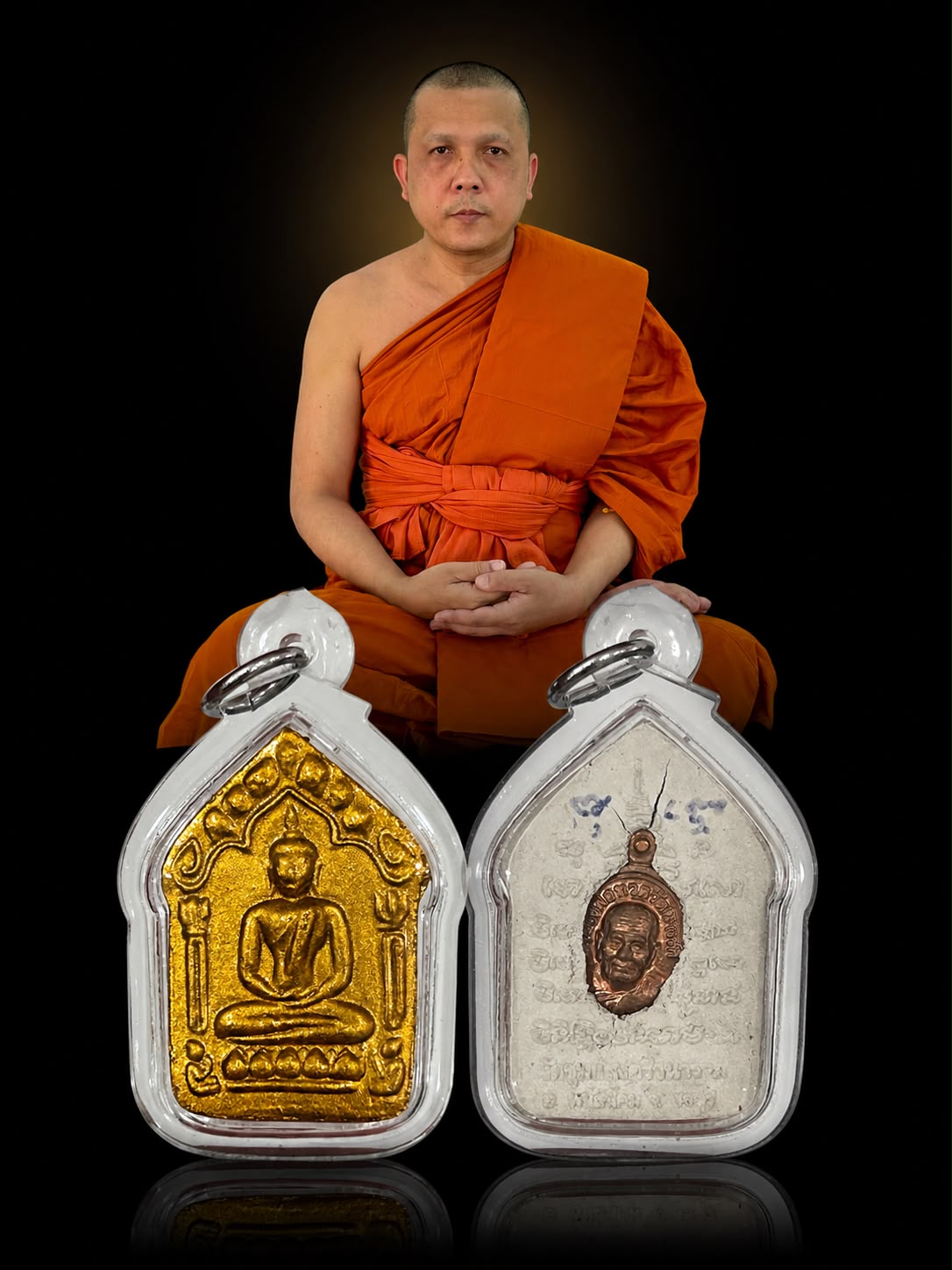 Khun Paen Mae Charuwan with Luang Phor Thuad
