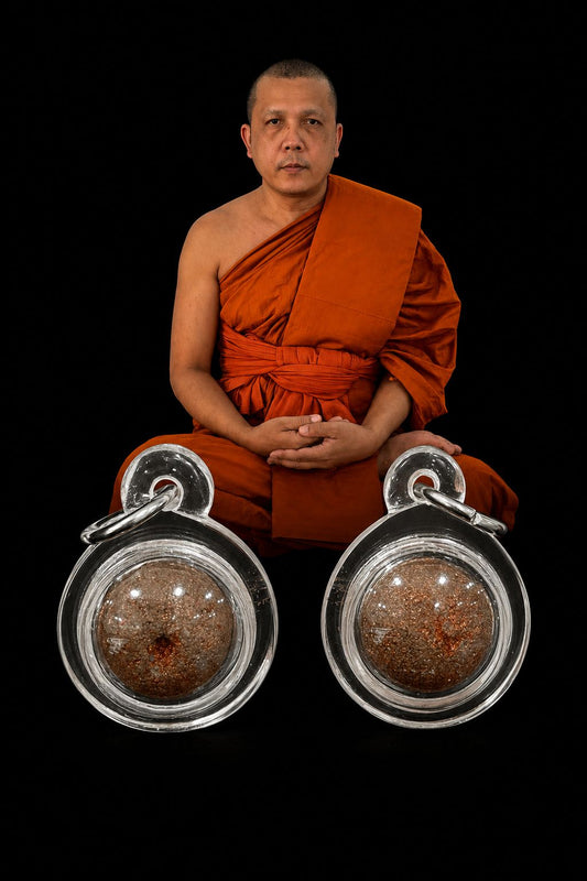 Loop Om Mae Charuwan
