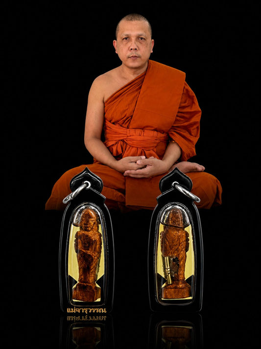 Roop Lor Wood Mae Charuwan With Oil