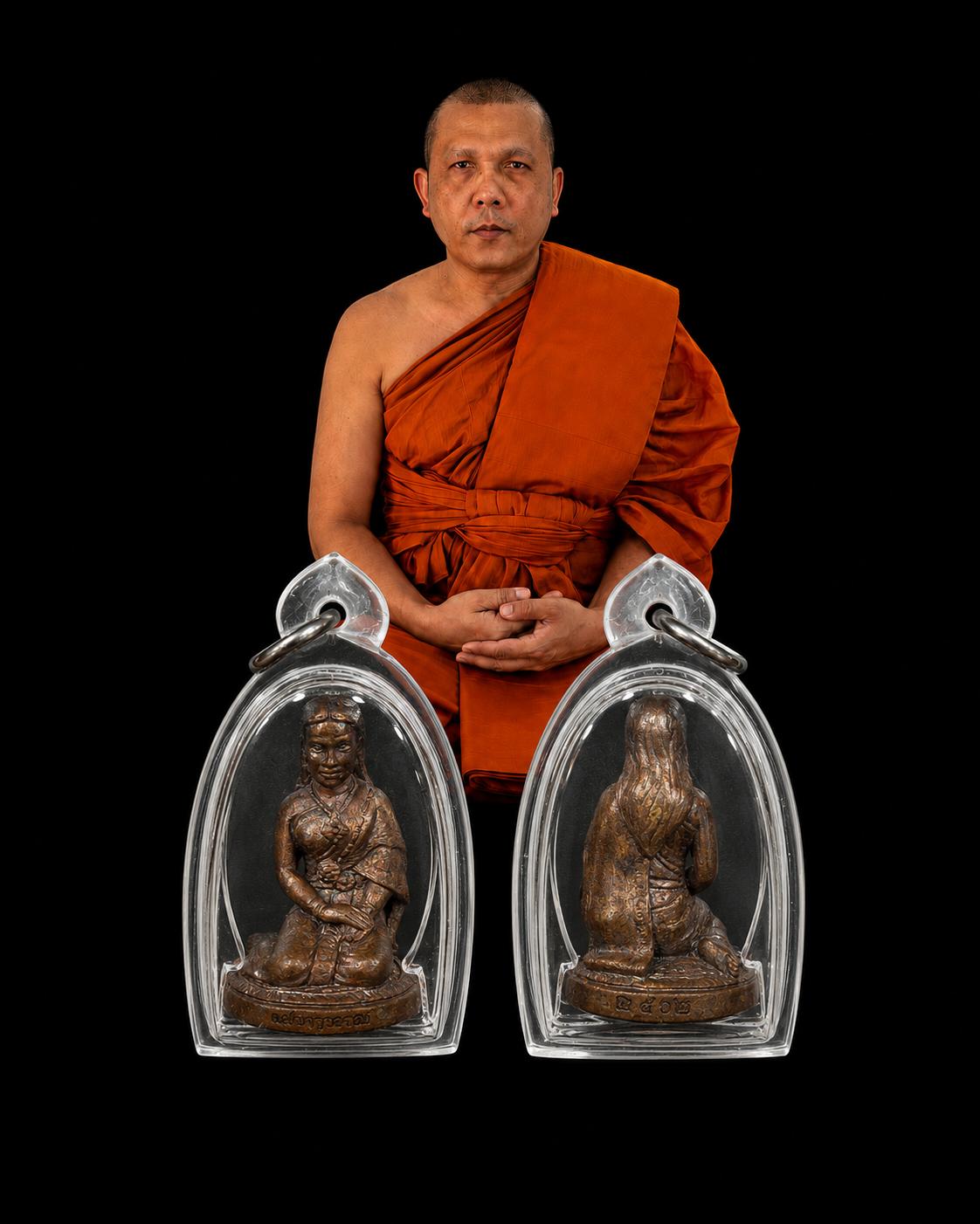 Roop Lor Mae Charuwan
