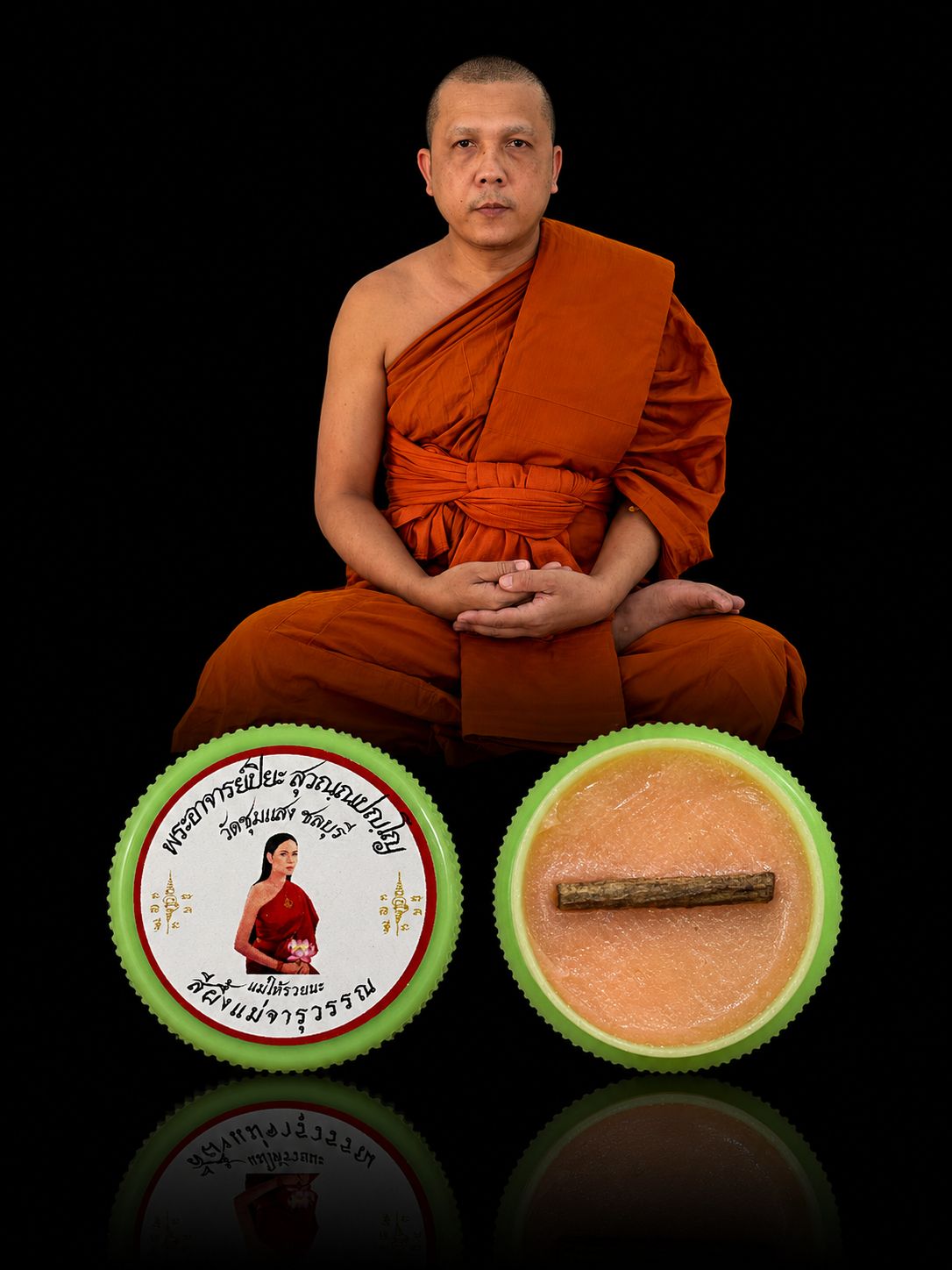 Si Pueng Prai Mae Charuwan